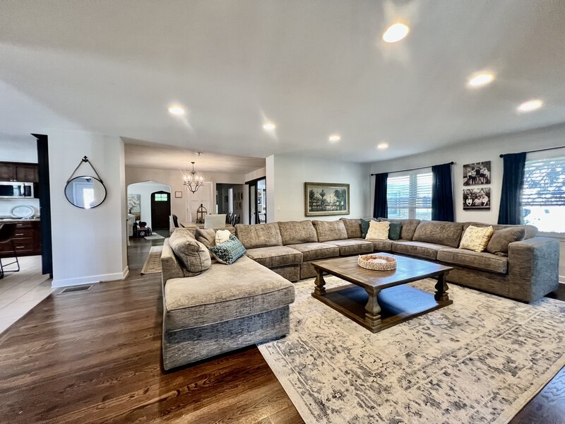 3218 W 97th Street Evergreen Park IL 60805