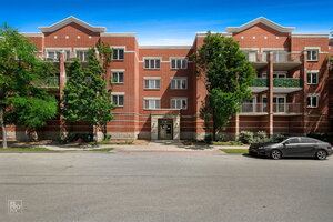 Photo of 9864 Leland Avenue Schiller Park IL 60176 Unit 308