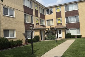 Photo of 6313 S Oak Park Avenue Chicago IL 60638 Unit 1C