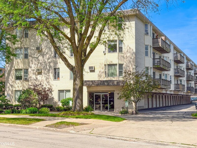 8232 Niles Center Road Skokie IL 60077