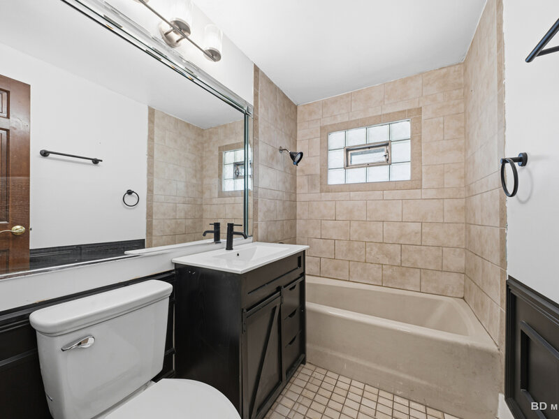 18055 Thomas Lane Country Club Hills IL 60478