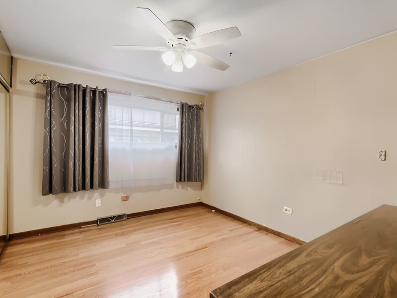 1037 31st Avenue Bellwood IL 60104