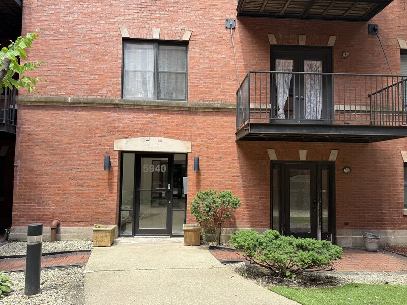 5940 S King Drive Chicago IL 60637