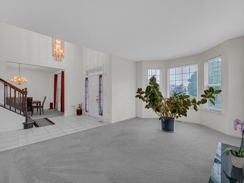 184 Fox Bend Circle Bolingbrook IL 60440