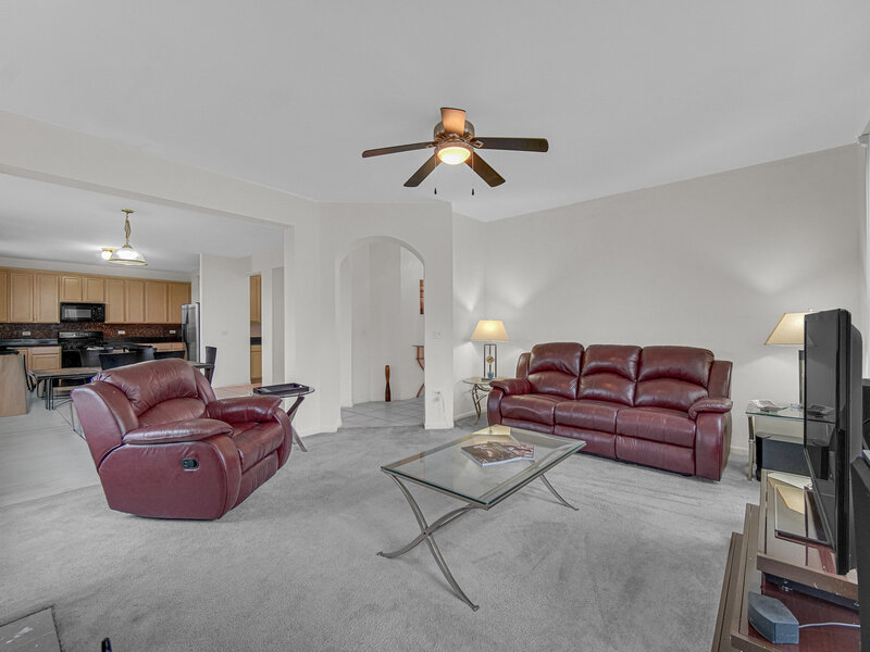184 Fox Bend Circle Bolingbrook IL 60440