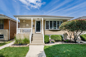Photo of 11342 S Drake Avenue Chicago IL 60655