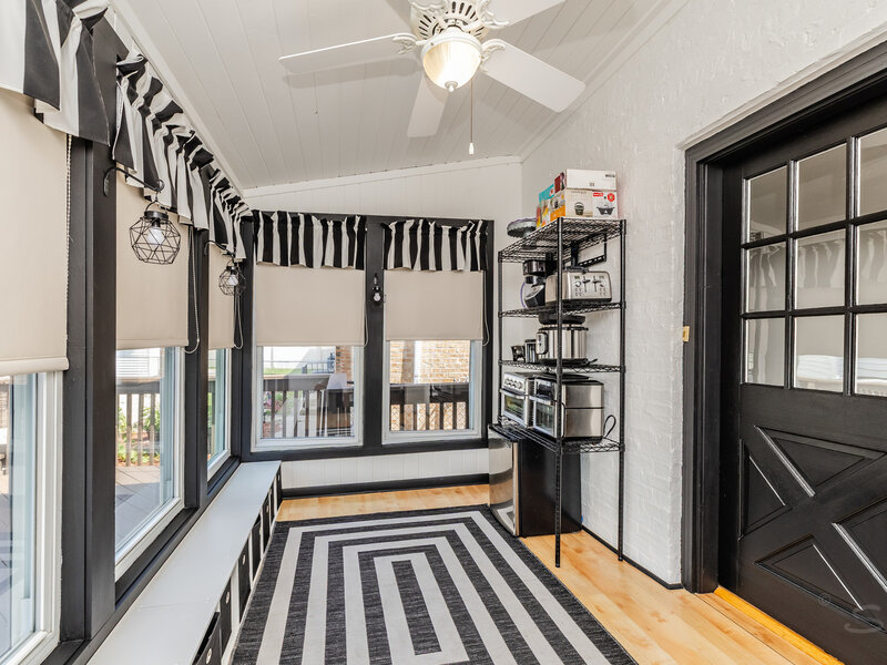 11342 S Drake Avenue Chicago IL 60655