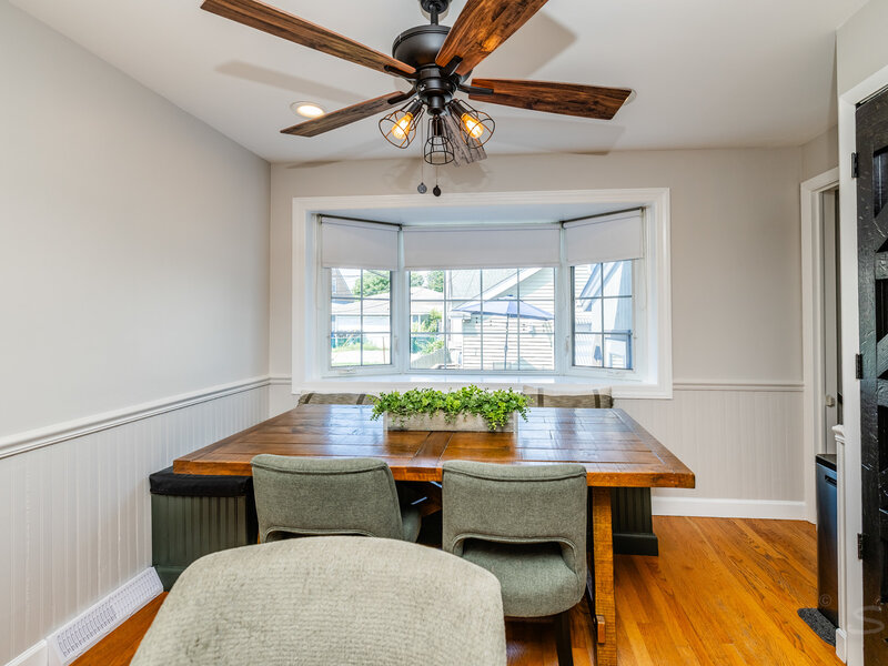 11342 S Drake Avenue Chicago IL 60655