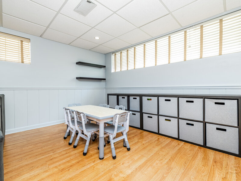 11342 S Drake Avenue Chicago IL 60655