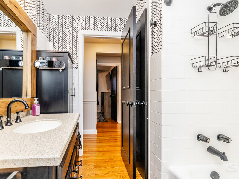 11342 S Drake Avenue Chicago IL 60655