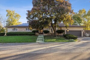 Photo of 10129 Westmanor Drive Franklin Park IL 60131