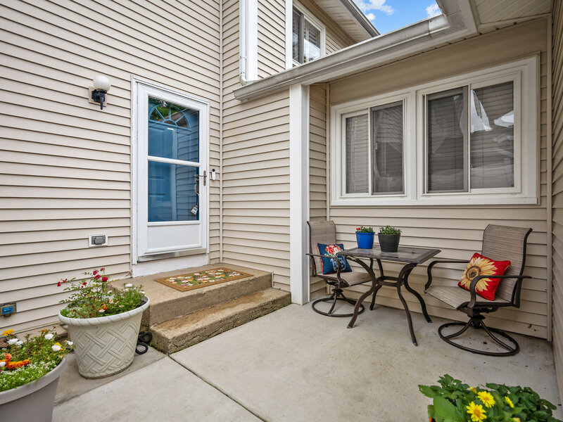 443 Partridge Lane Deerfield IL 60015