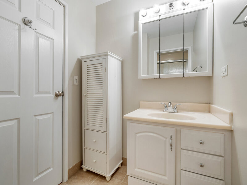 443 Partridge Lane Deerfield IL 60015