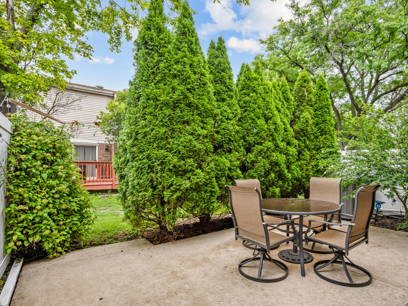 443 Partridge Lane Deerfield IL 60015