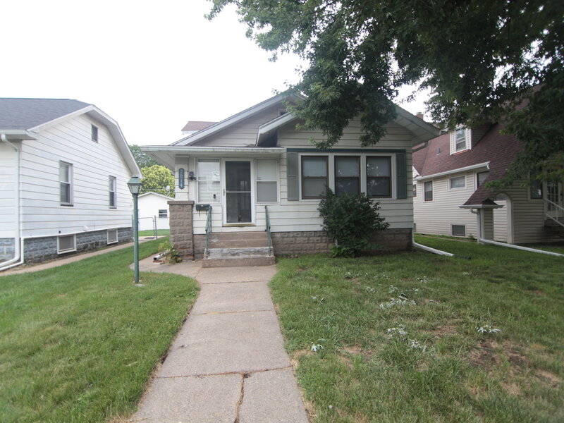 2014 33rd Street Rock Island IL 61201