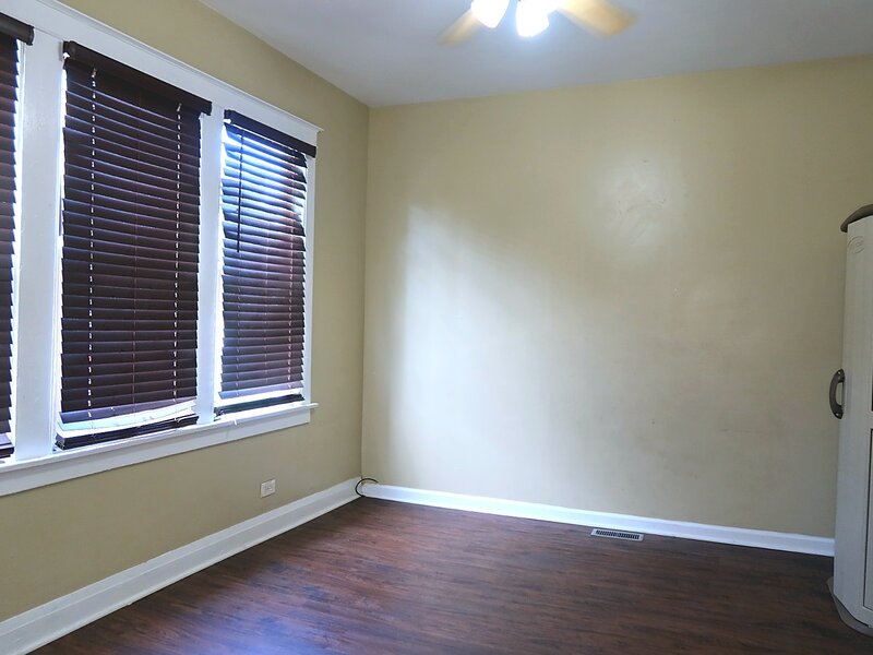 13223 S Buffalo Avenue Chicago IL 60633