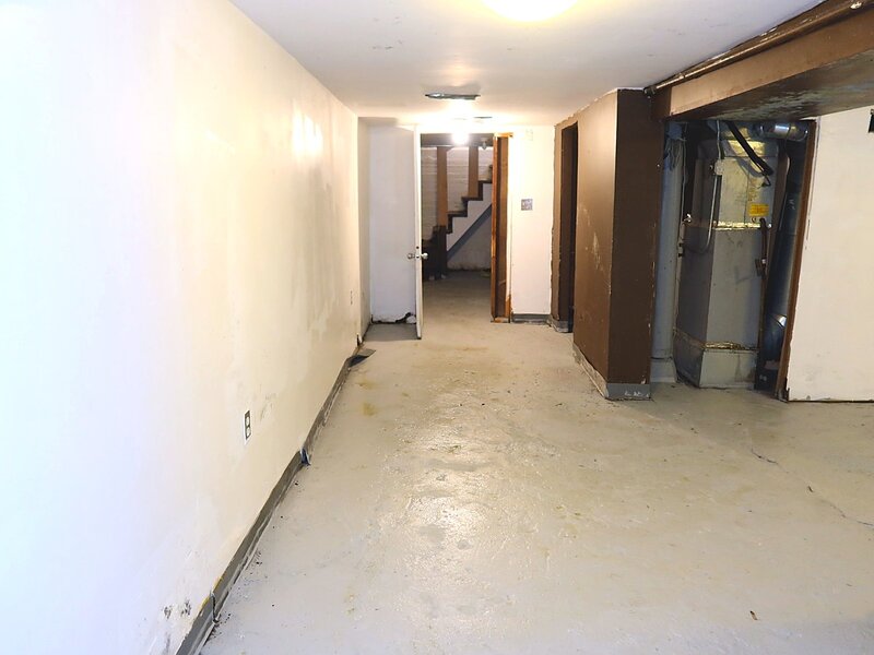 13223 S Buffalo Avenue Chicago IL 60633