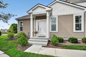 Photo of 511 Amherst Drive Sycamore IL 60178