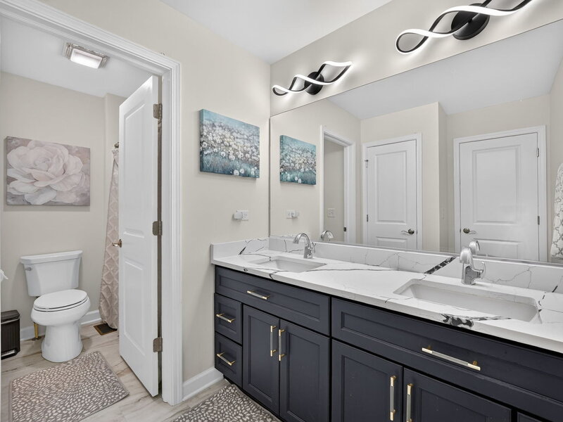 511 Amherst Drive Sycamore IL 60178