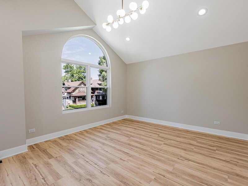 921 N Lorel Avenue Chicago IL 60651