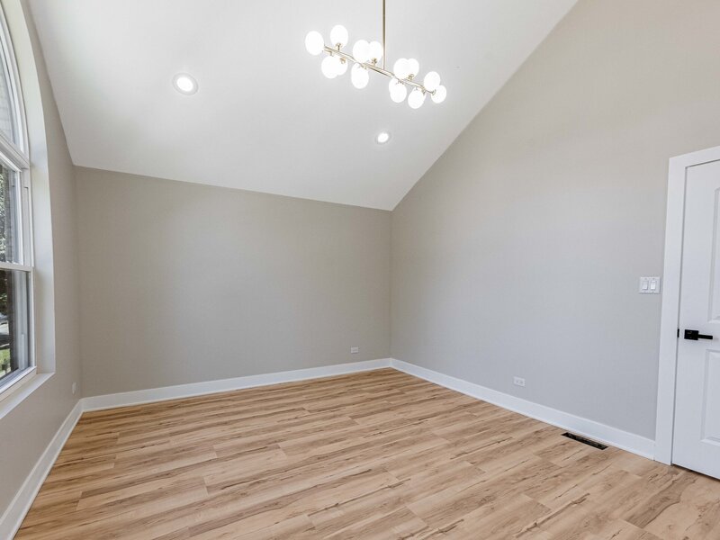 921 N Lorel Avenue Chicago IL 60651