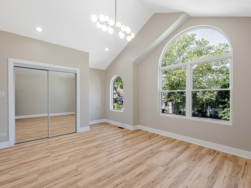921 N Lorel Avenue Chicago IL 60651