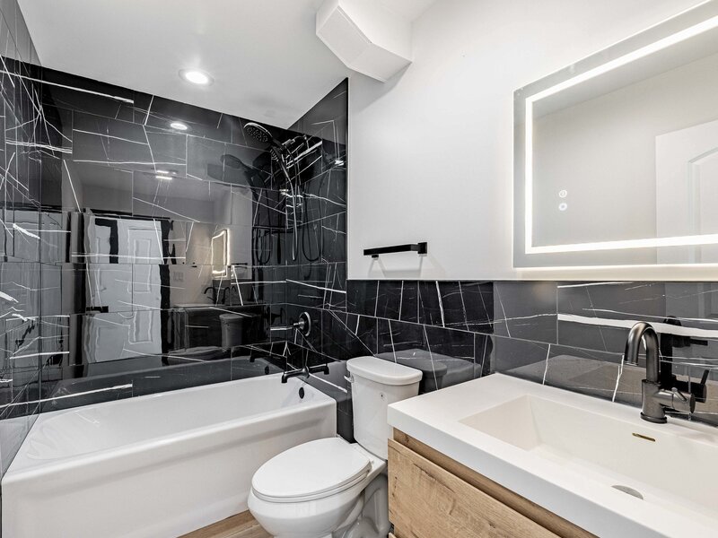 921 N Lorel Avenue Chicago IL 60651
