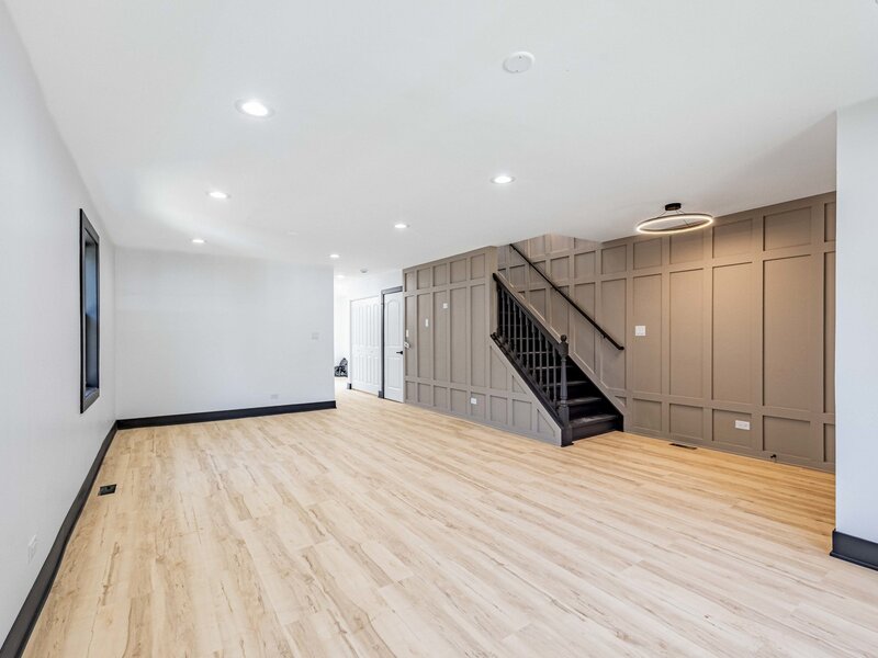 921 N Lorel Avenue Chicago IL 60651