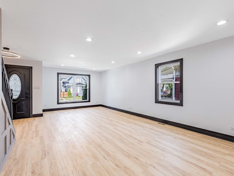921 N Lorel Avenue Chicago IL 60651