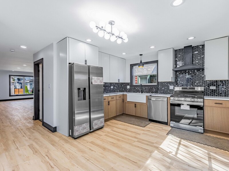 921 N Lorel Avenue Chicago IL 60651
