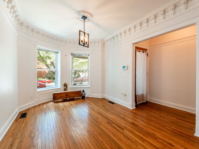 5403 S Greenwood Avenue Chicago IL 60615
