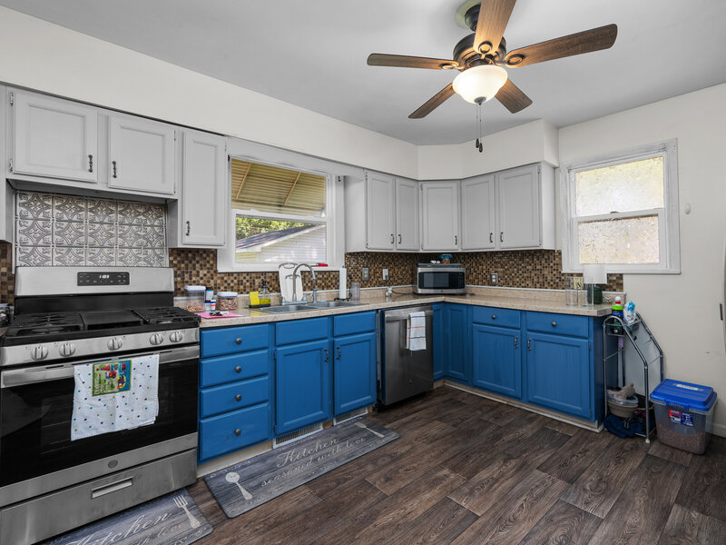 1815 4th Street Moline IL 61265