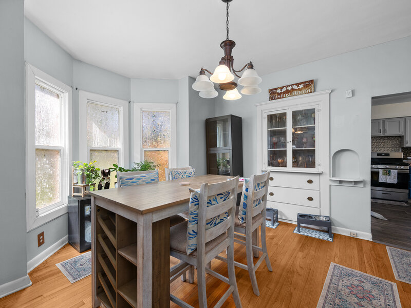 1815 4th Street Moline IL 61265