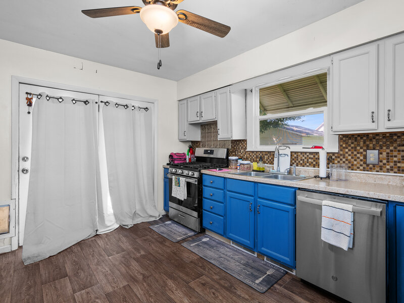 1815 4th Street Moline IL 61265