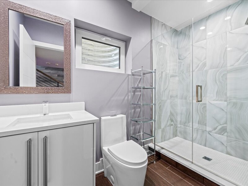 2009 Skyelar Court Highland Park IL 60035