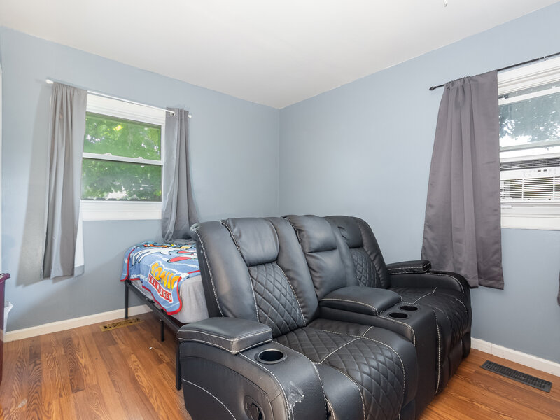 411 S Fulton Avenue Bradley IL 60915