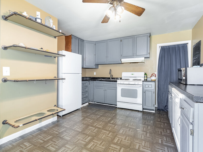 411 S Fulton Avenue Bradley IL 60915