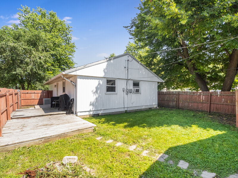 411 S Fulton Avenue Bradley IL 60915