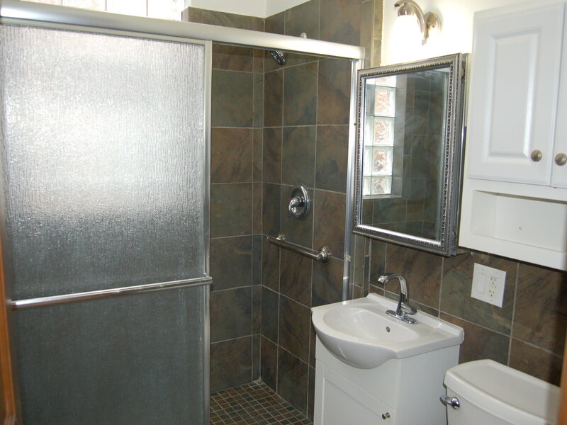 1668 W Edgewater Avenue Chicago IL 60660