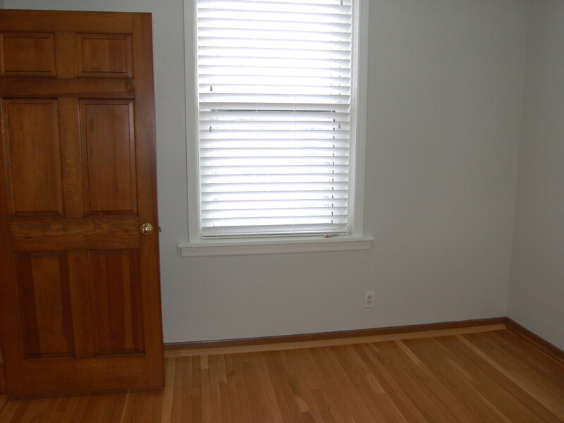 1668 W Edgewater Avenue Chicago IL 60660