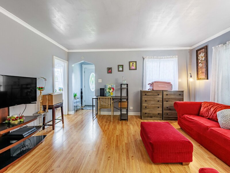 389 W 12th Street Chicago Heights IL 60411