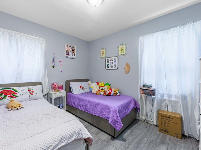389 W 12th Street Chicago Heights IL 60411
