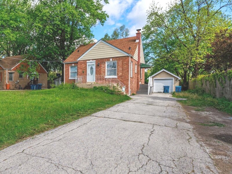 389 W 12th Street Chicago Heights IL 60411