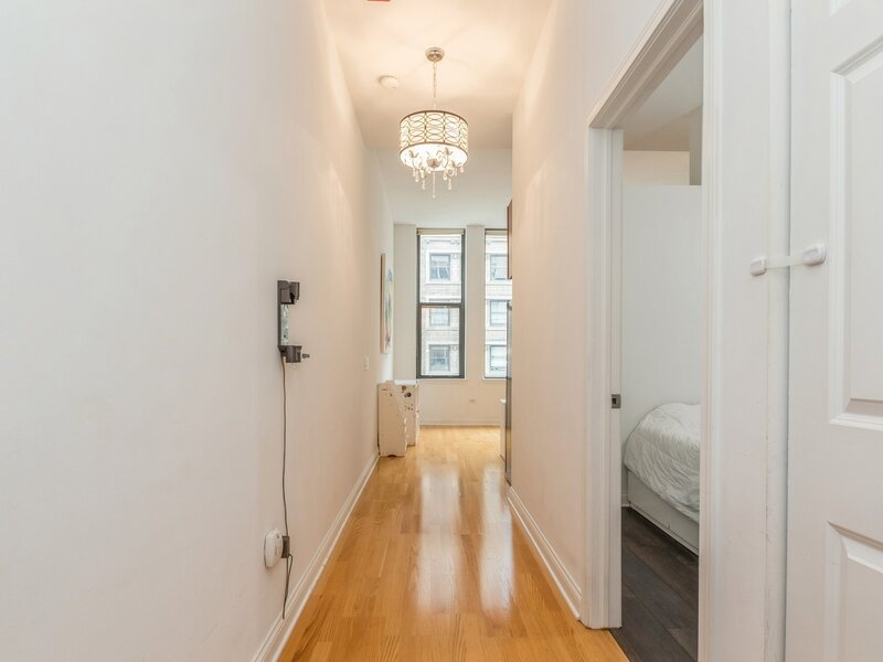 8 W Monroe Street Chicago IL 60603