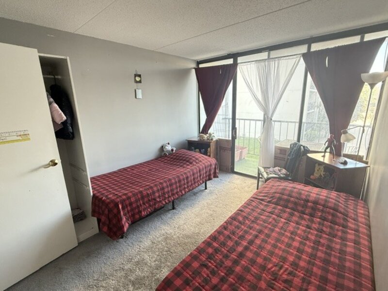 2005 S Finley Road Lombard IL 60148