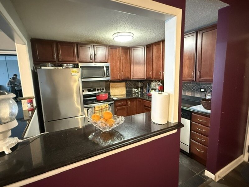 2005 S Finley Road Lombard IL 60148