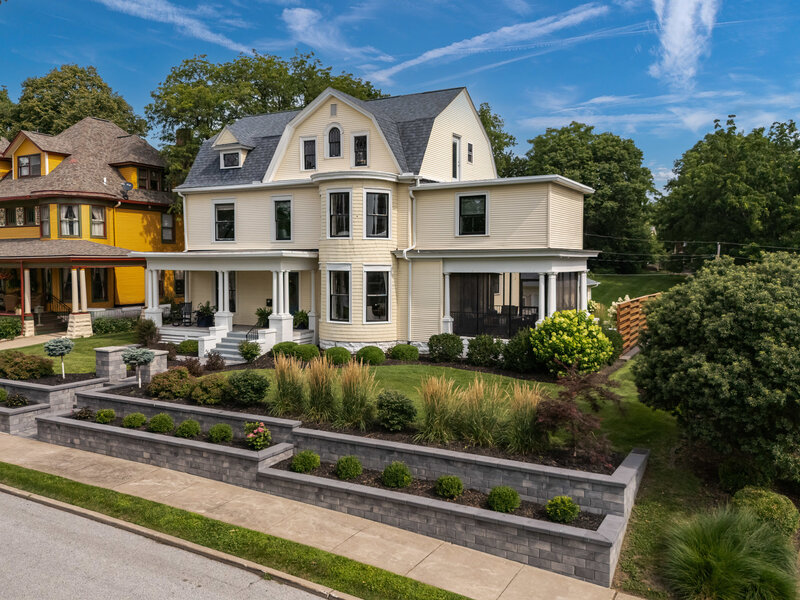 1612 Prospect Terrace Davenport IA 52803