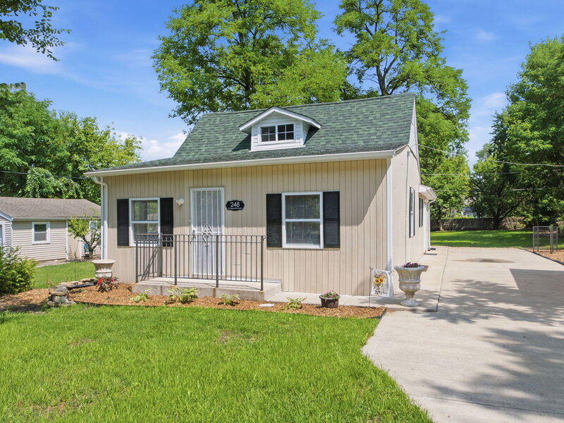 248 W Naperville Road Westmont IL 60559