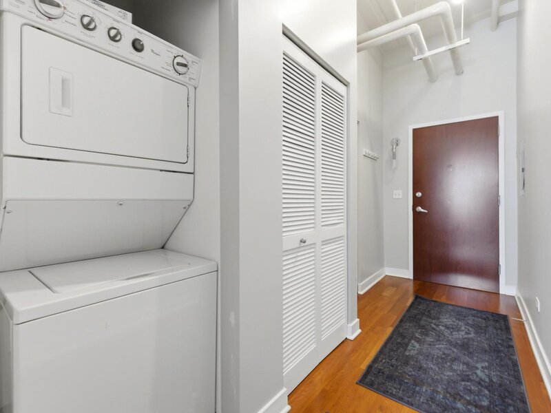 740 W Fulton Street Chicago IL 60661