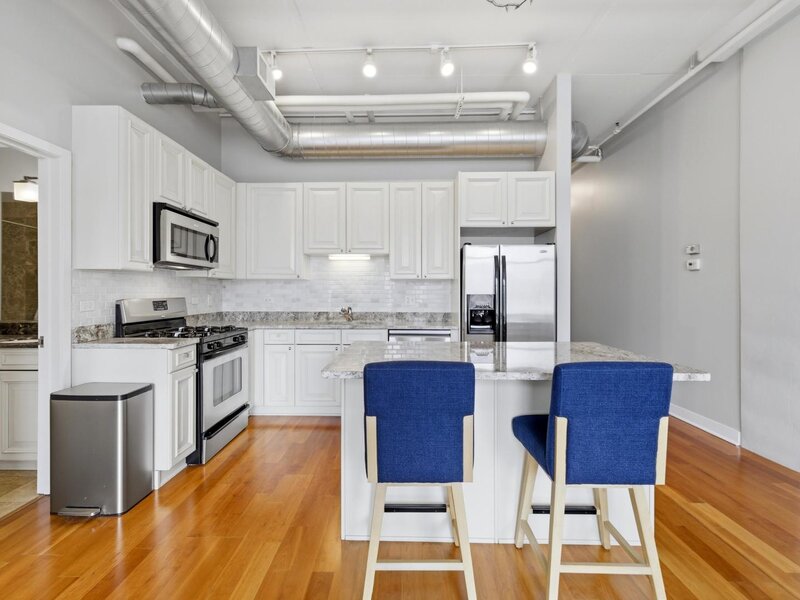 740 W Fulton Street Chicago IL 60661